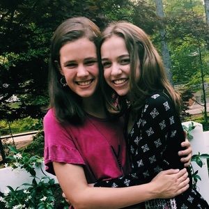 Meet your Posher, Anna brooks